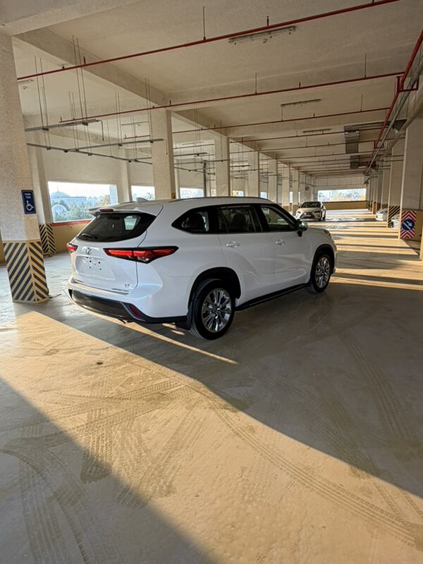 Toyota Highlander 2021 - 630 400 TMT - Aşgabat - img 4