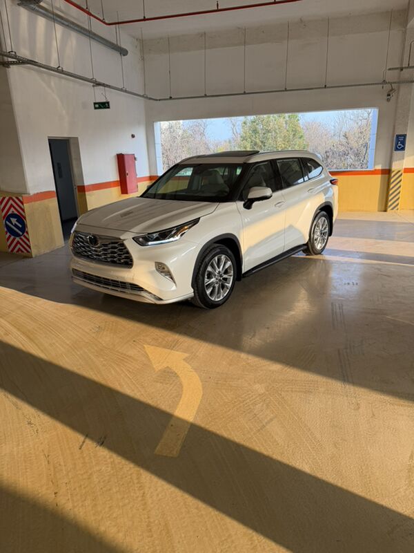 Toyota Highlander 2022 - 728 900 TMT - Ашхабад - img 2