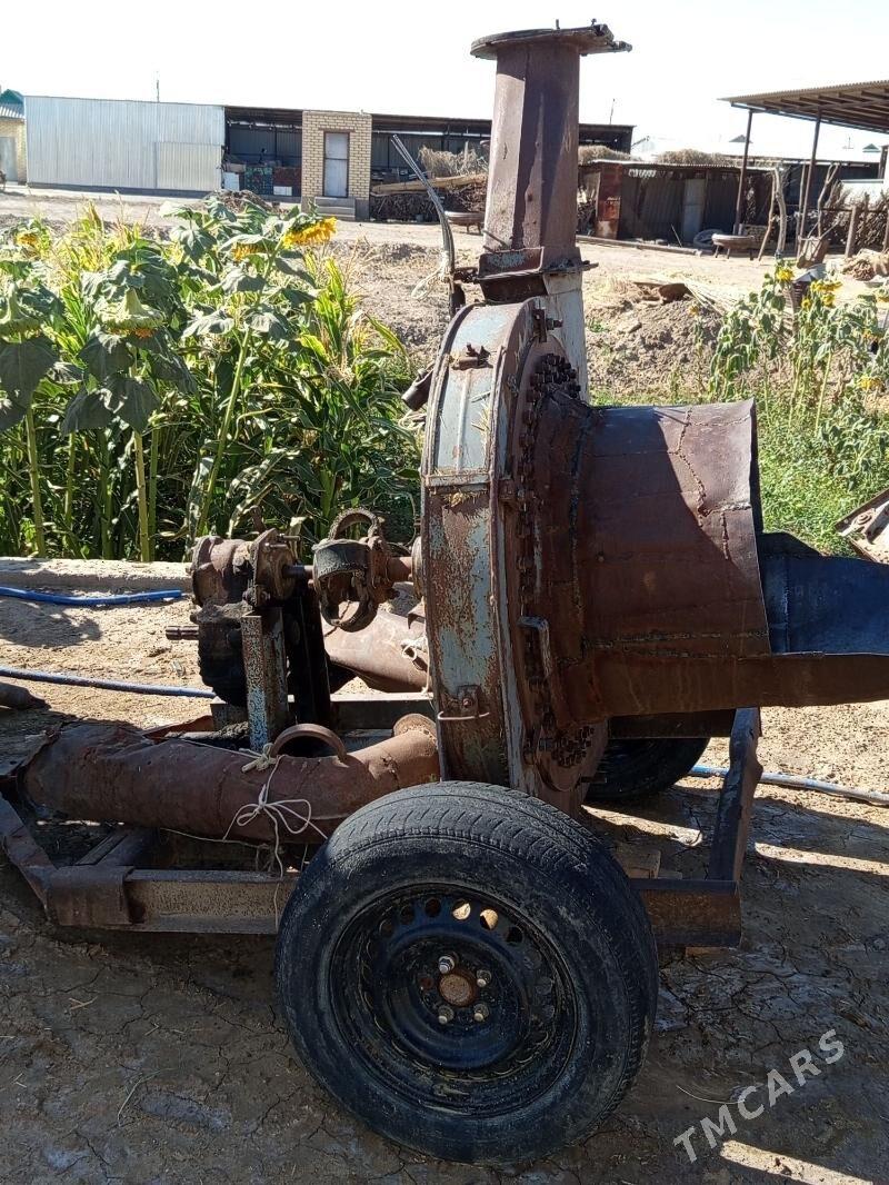 MTZ 80 1993 - 40 000 TMT - Сакарчага - img 4