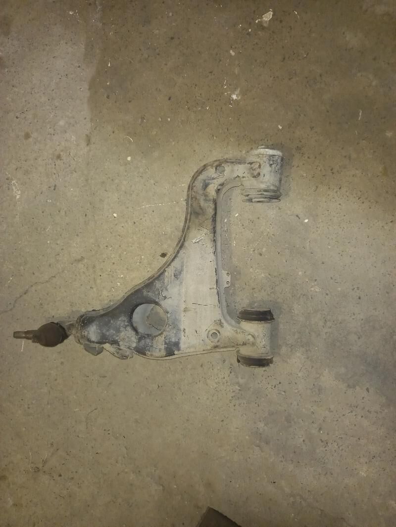 Mersedes e320 gitarasy R tarap 300 TMT - Türkmenbaşy - img 1