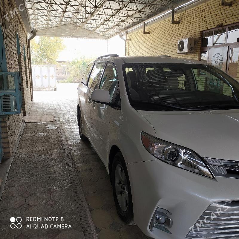 Toyota Sienna 2020 - 395 000 TMT - Векильбазар - img 6