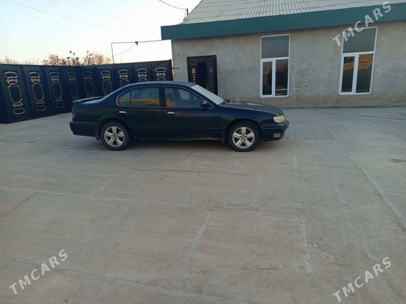 Nissan Cefiro 1994 - 65 000 TMT - Дянев - img 4