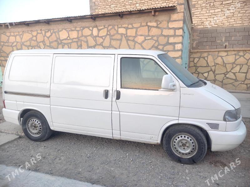 Volkswagen Transporter 2003 - 85 000 TMT - Гызыларбат - img 3