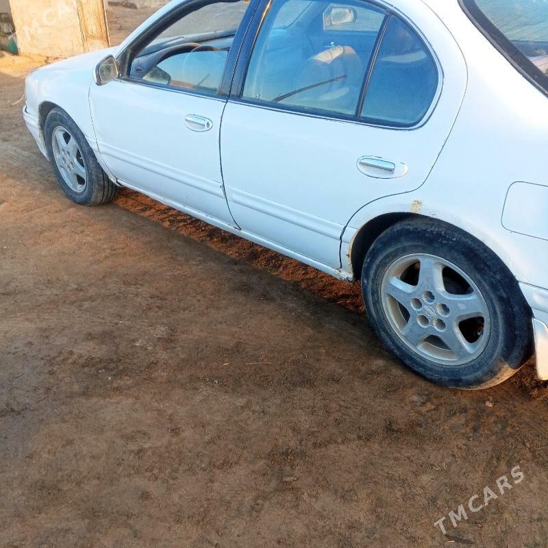 Nissan Maxima 1996 - 28 000 TMT - Болдумсаз - img 6