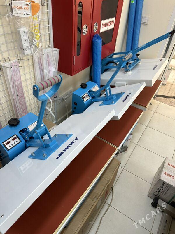 Utik Gladilka parly - Garaşsyzlygyň 15 ýyllygy Söwda Merkezi - img 7