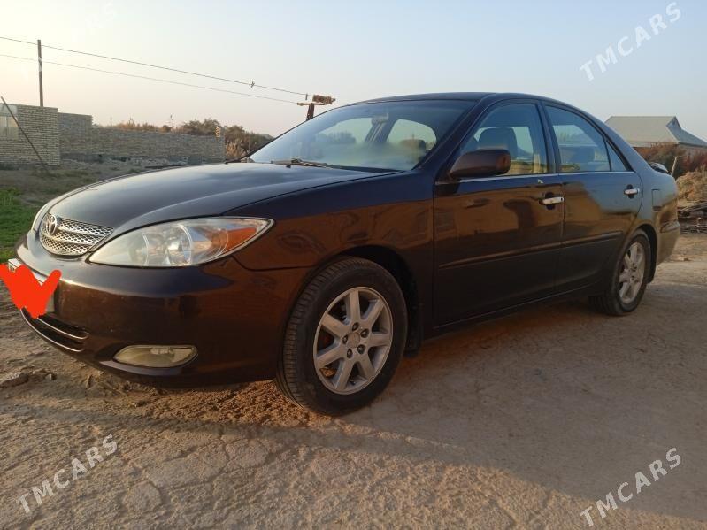 Toyota Camry 2002 - 140 000 TMT - Векильбазар - img 2