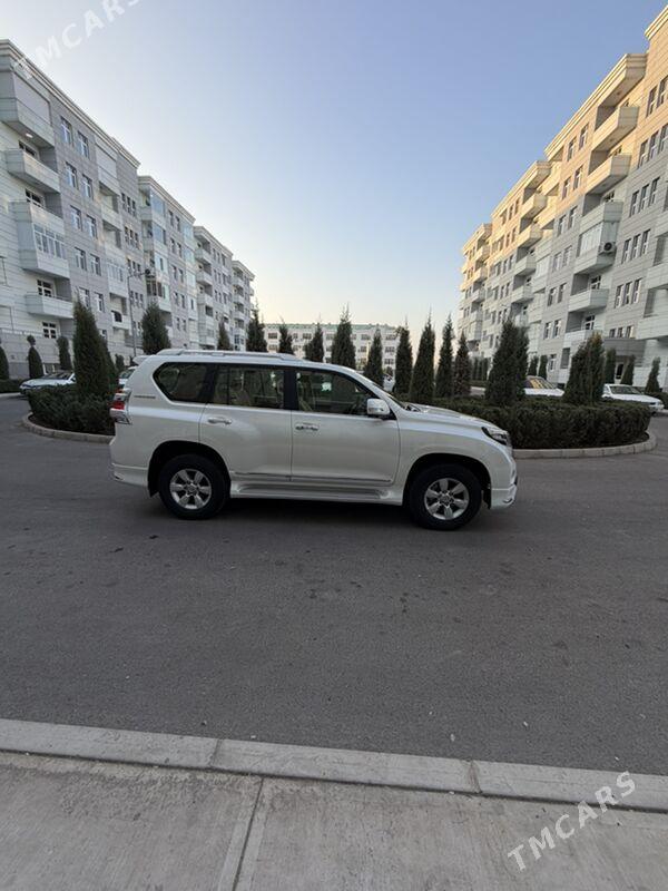 Toyota Land Cruiser Prado 2016 - 700 000 TMT - Мары - img 4