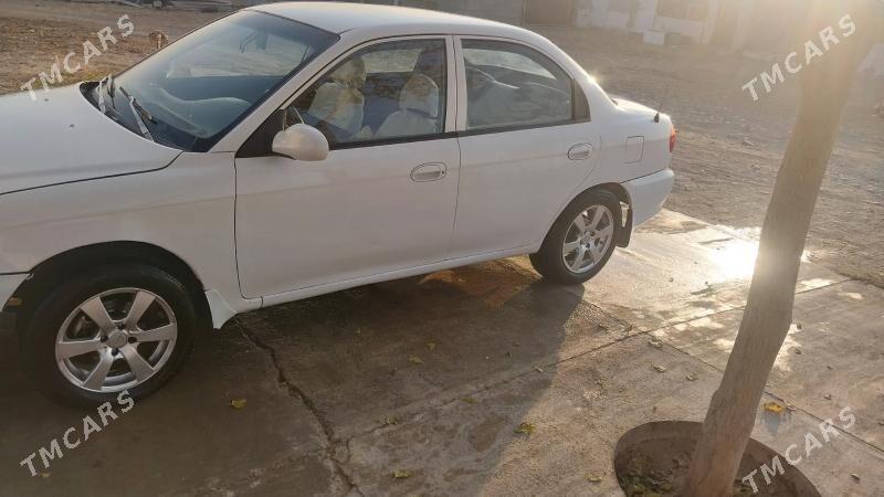 Kia Sephia 1998 - 50 000 TMT - Бахарден - img 3