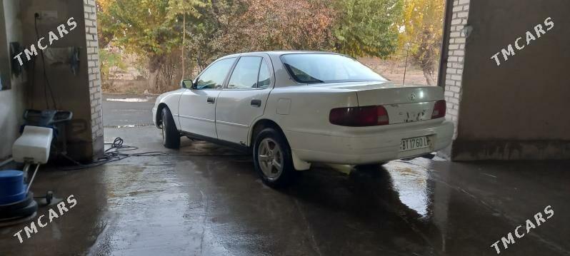 Toyota Camry 1994 - 72 000 TMT - Туркменабат - img 4