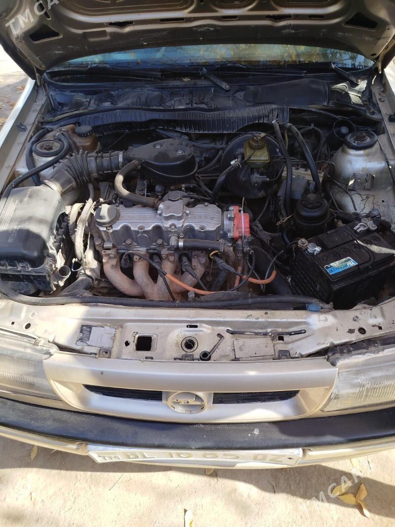 Opel Vectra 1992 - 50 000 TMT - Gurbansoltan Eje - img 10