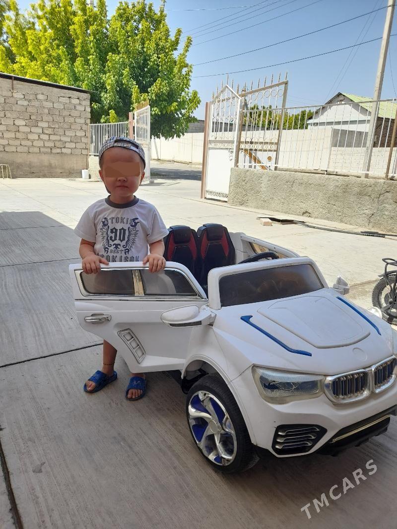 Mercedes-Benz - Büzmeýin - img 2