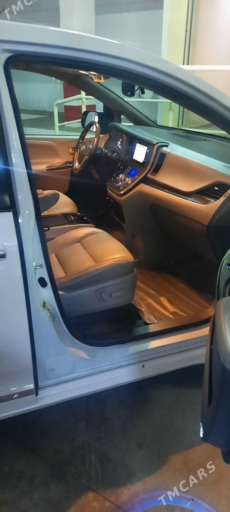 Toyota Sienna 2017 - 415 000 TMT - ул. Советская (Гарашсызлык шаёлы) - img 7