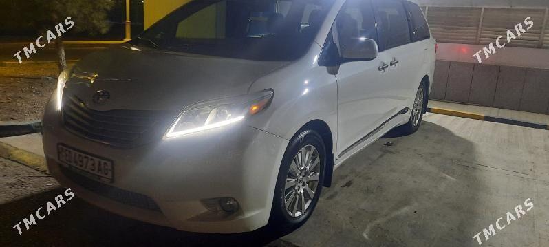 Toyota Sienna 2017 - 415 000 TMT - ул. Советская (Гарашсызлык шаёлы) - img 10