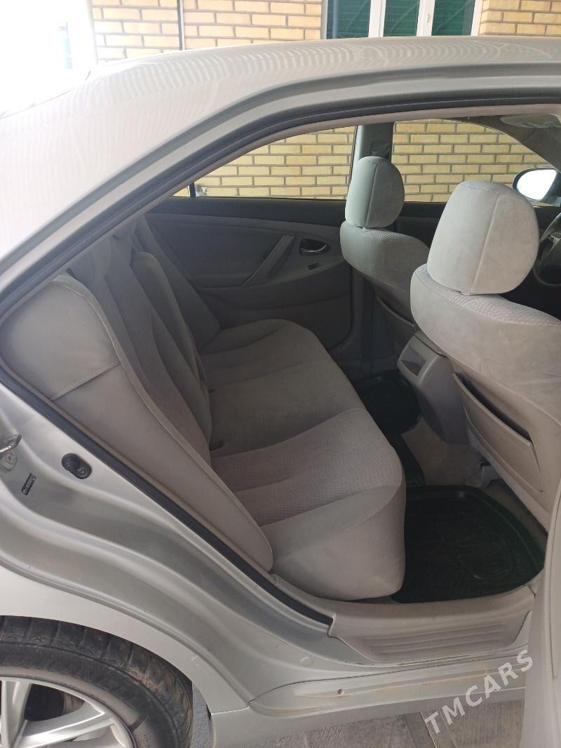 Toyota Camry 2010 - 210 000 TMT - Sakarçäge - img 3
