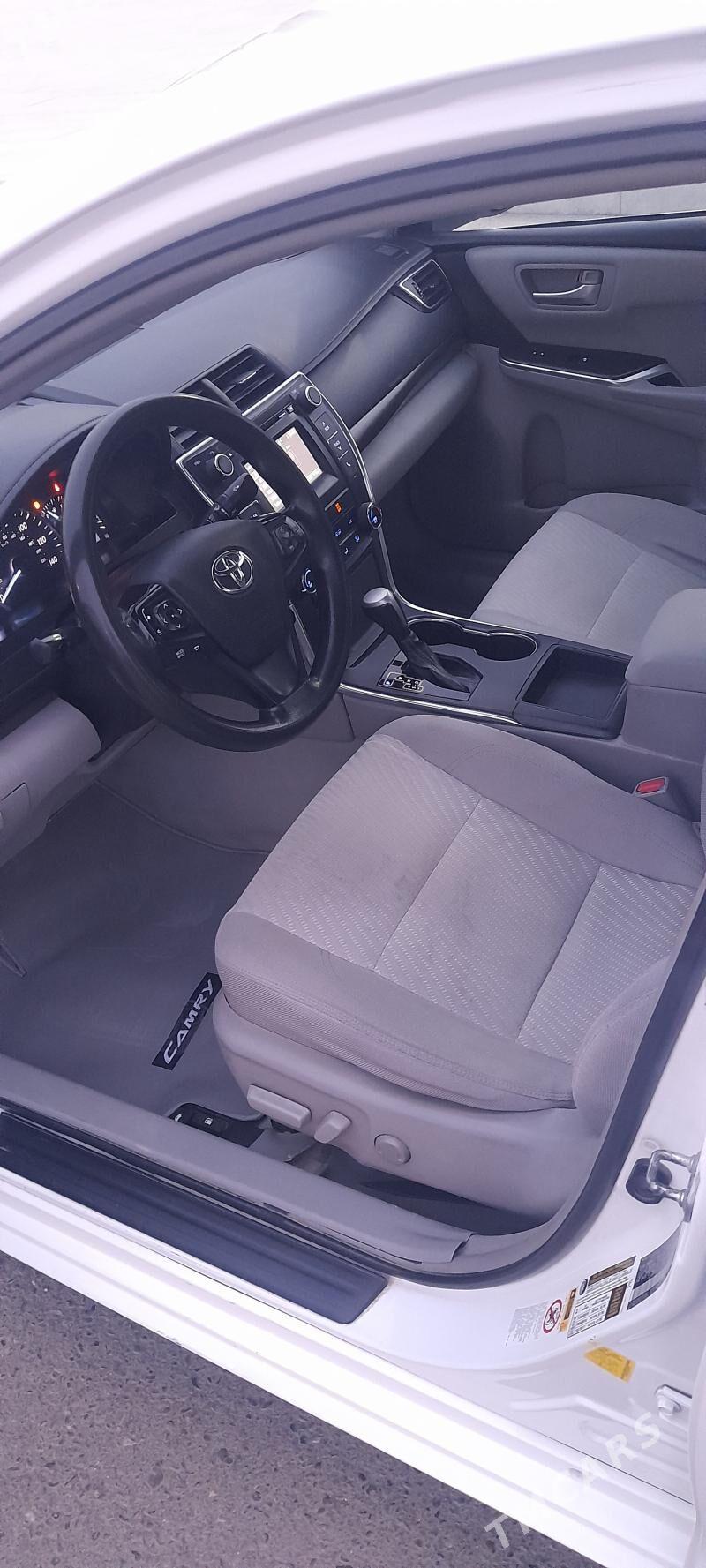 Toyota Camry 2015 - 240 000 TMT - Бузмеин - img 5