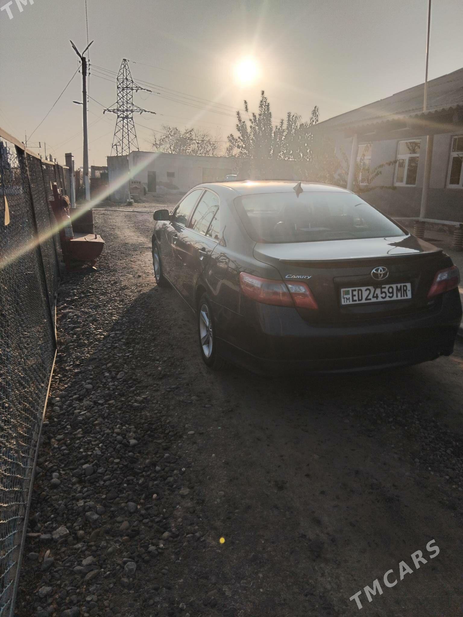 Toyota Camry 2009 - 200 000 TMT - Байрамали - img 4