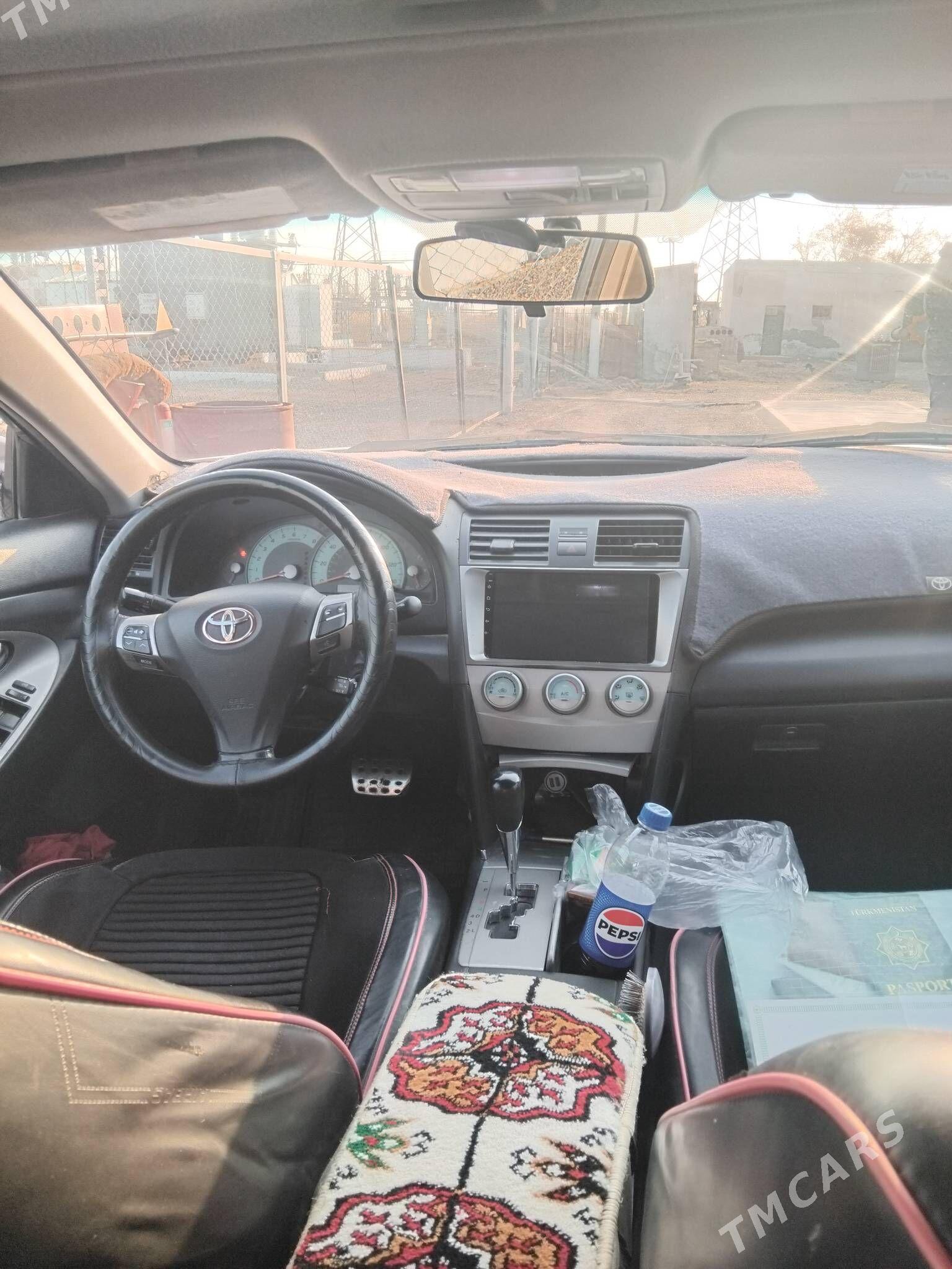 Toyota Camry 2009 - 200 000 TMT - Байрамали - img 5