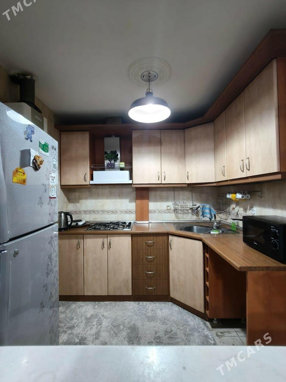 В ЦЕНТРЕ 1 ЭТ 1 КОМ - Aşgabat - img 1