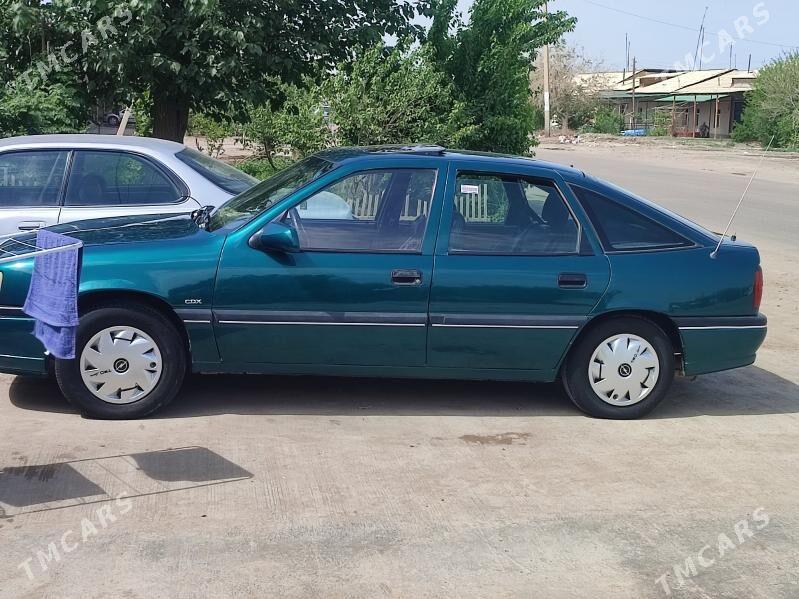 Opel Vectra 1995 - 50 000 TMT - Дашогуз - img 4
