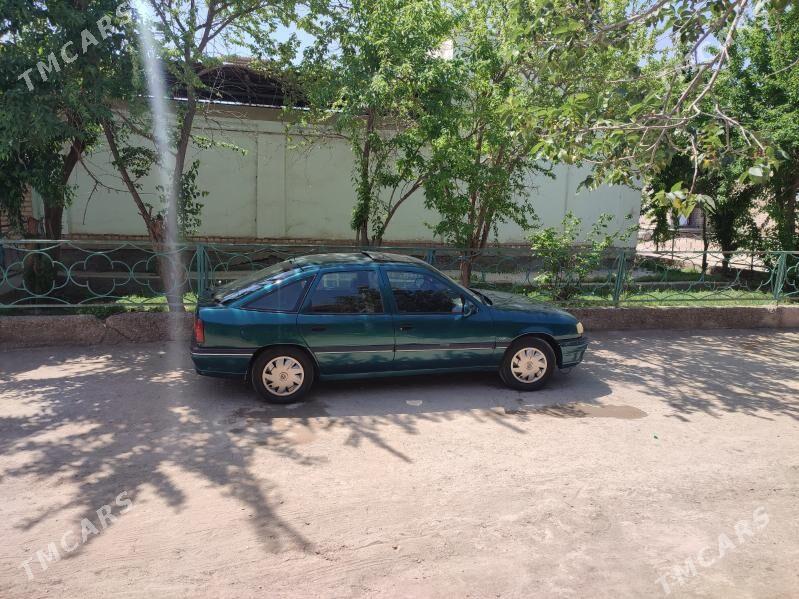 Opel Vectra 1995 - 50 000 TMT - Дашогуз - img 3