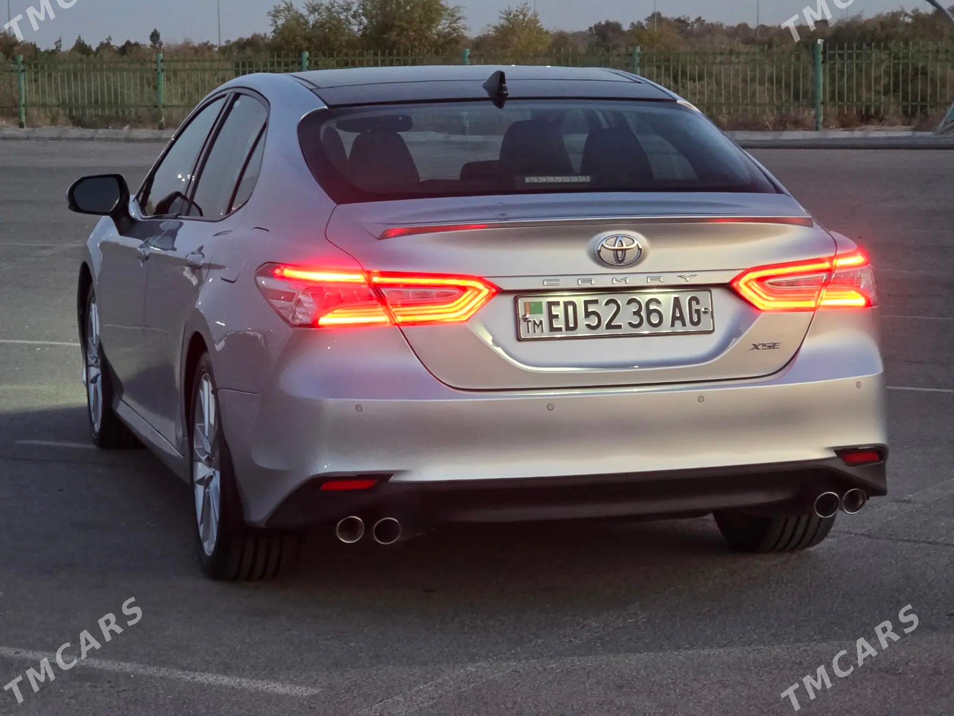 Toyota Camry 2018 - 350 000 TMT - Ашхабад - img 9