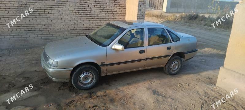 Opel Vectra 1992 - 35 000 TMT - етр. Туркменбаши - img 4