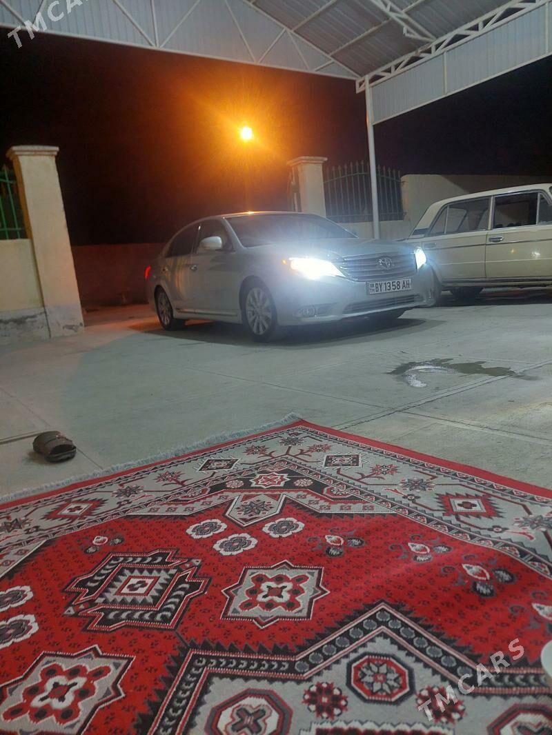 Toyota Avalon 2011 - 300 000 TMT - Гёкдепе - img 4