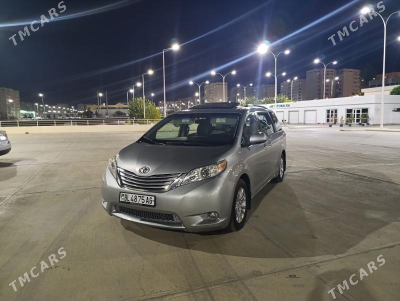 Toyota Sienna 2016 - 350 000 TMT - Aşgabat - img 2