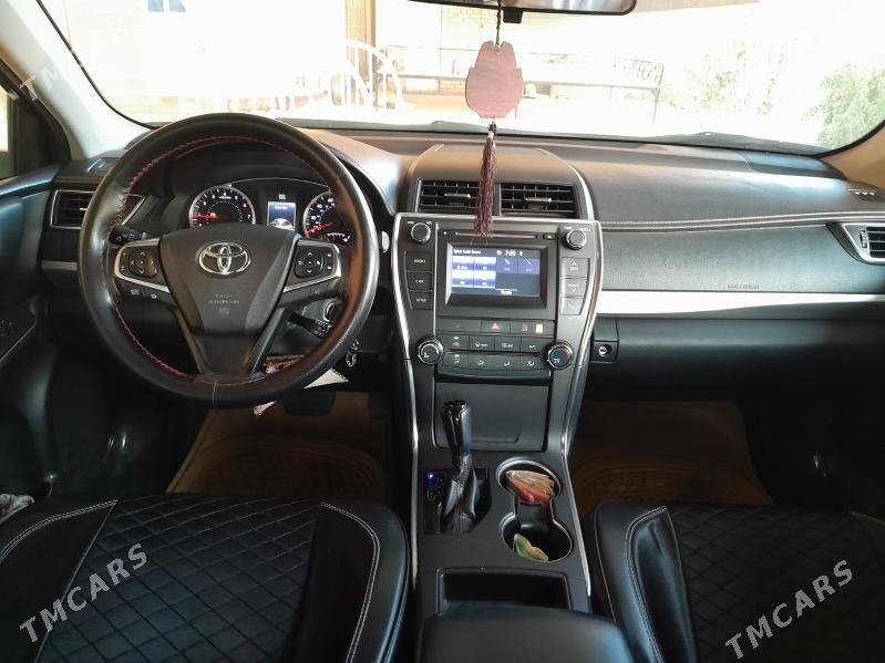 Toyota Camry 2017 - 275 000 TMT - Мары - img 5