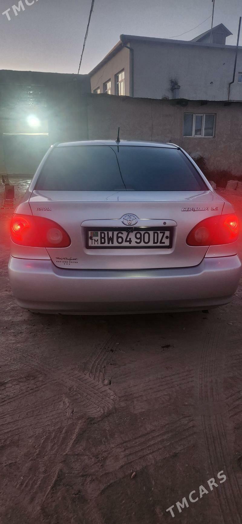 Toyota Corolla 2004 - 135 000 TMT - Гурбансолтан Едже - img 4