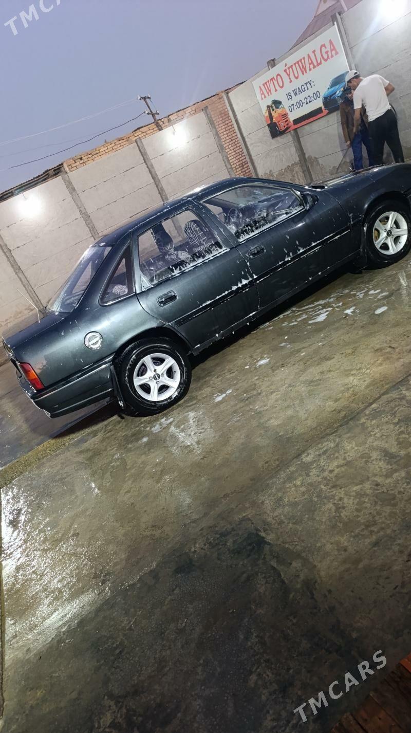 Opel Vectra 1992 - 24 000 TMT - Мары - img 3