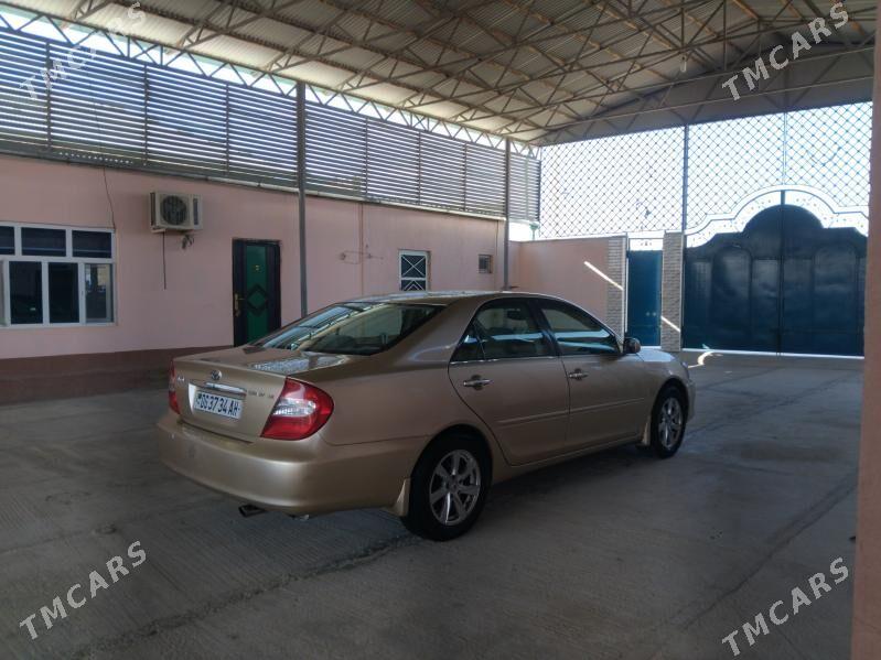 Toyota Camry 2003 - 136 000 TMT - Bäherden - img 3