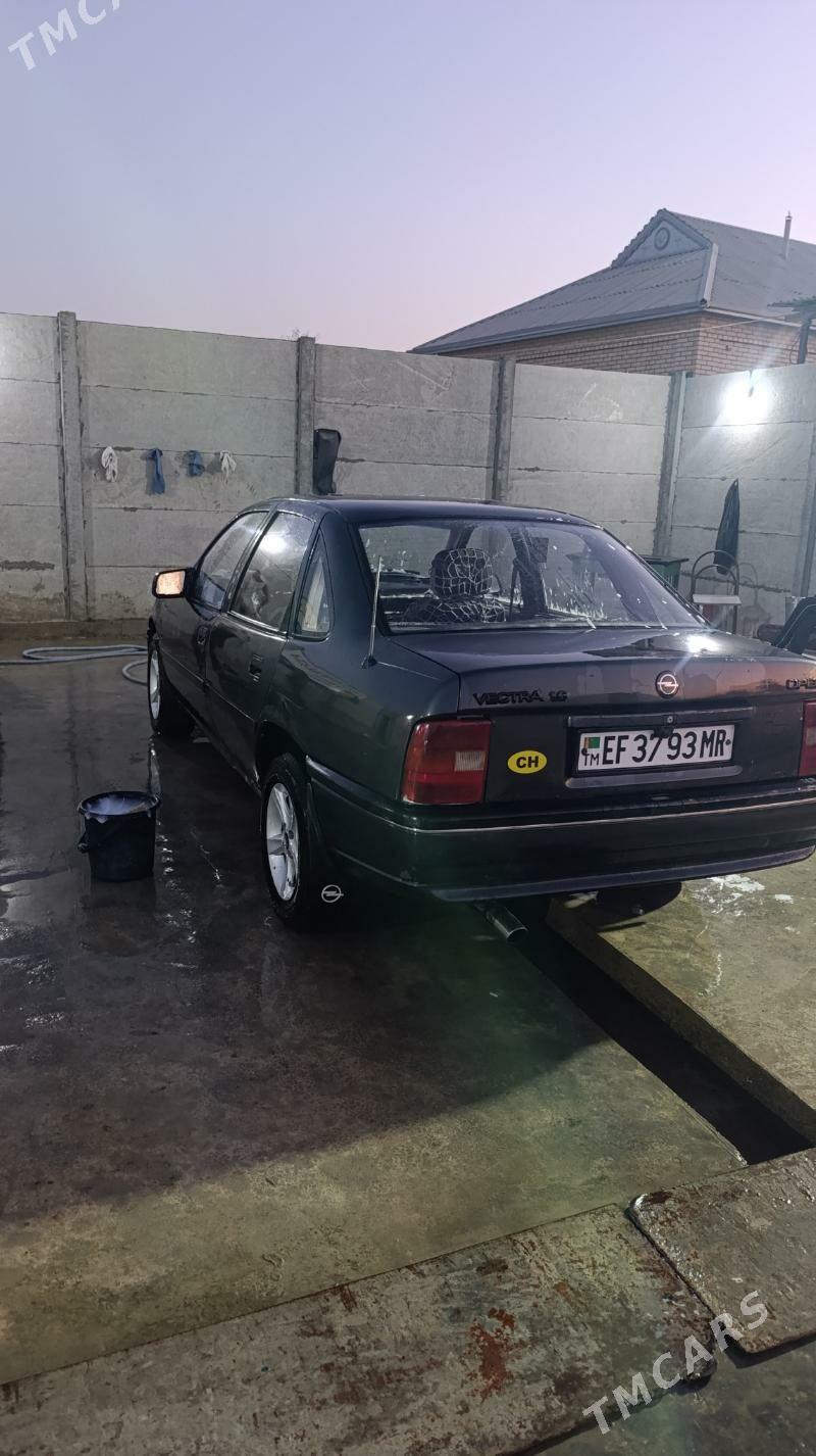 Opel Vectra 1992 - 24 000 TMT - Мары - img 4
