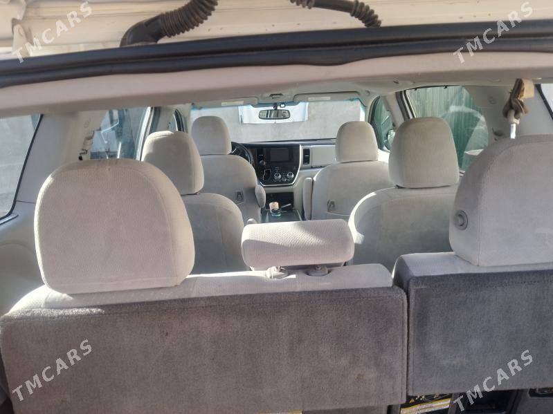 Toyota Sienna 2017 - 420 000 TMT - Daşoguz - img 5