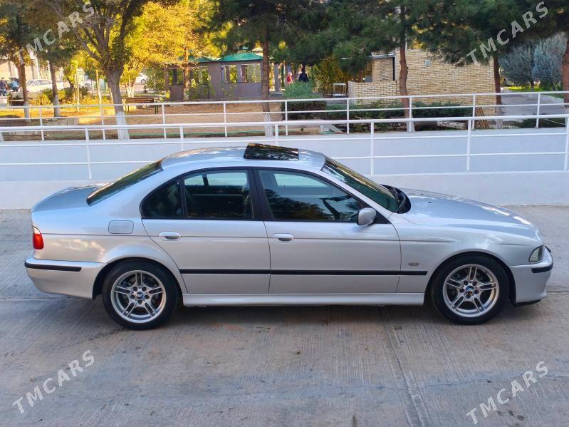 BMW E39 2003 - 130 000 TMT - Туркменбаши - img 6
