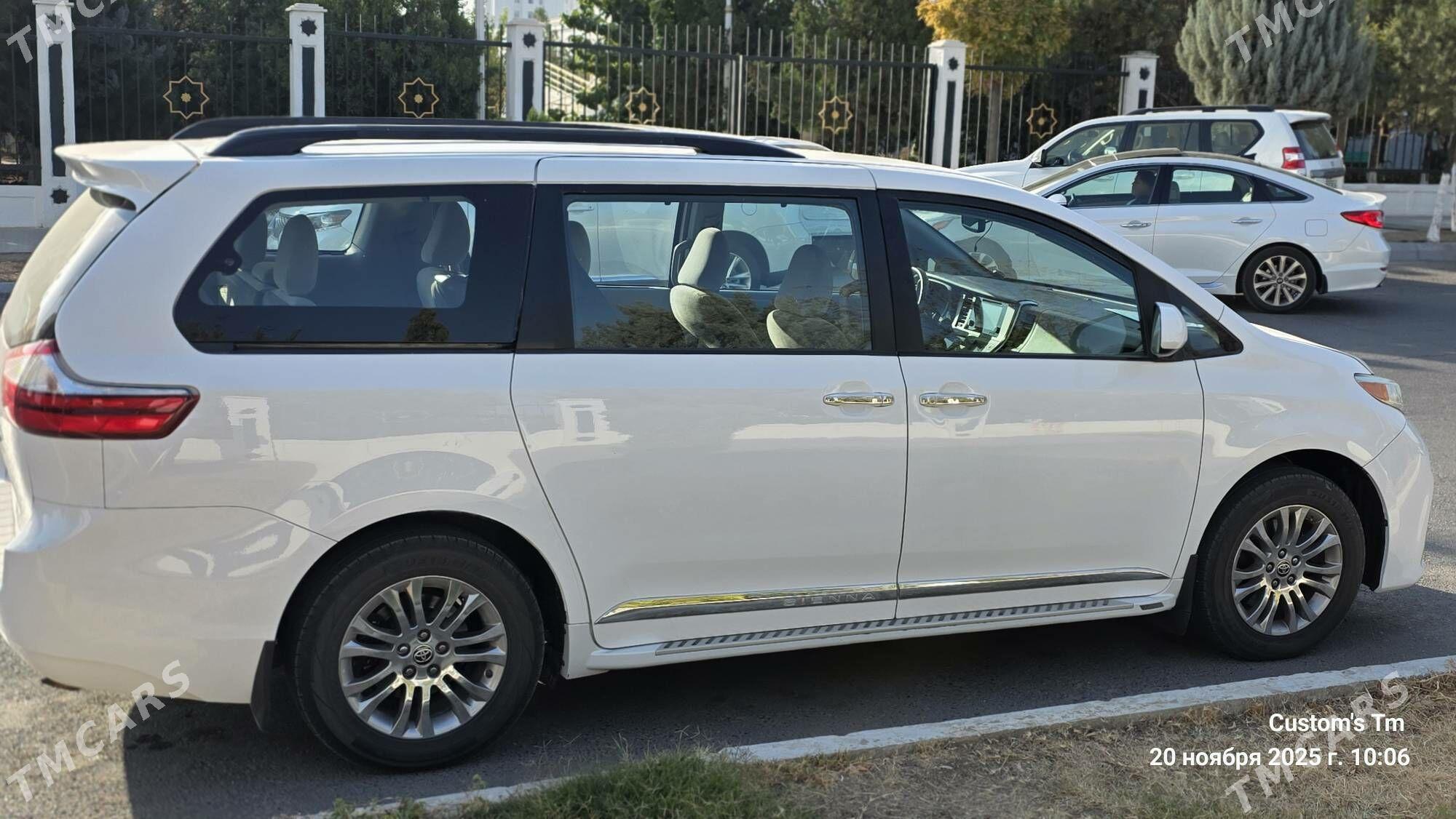 Toyota Sienna 2017 - 332 000 TMT - Ашхабад - img 4