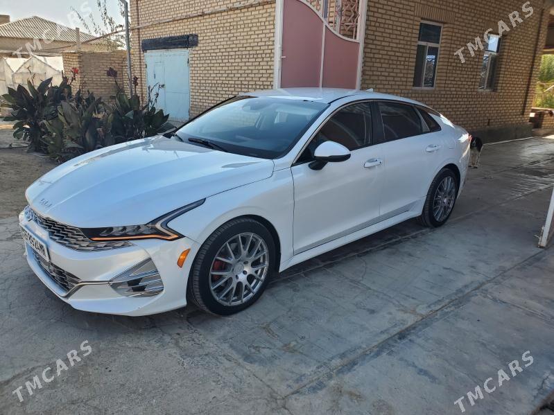Kia K5 2020 - 240 000 TMT - Mary - img 3