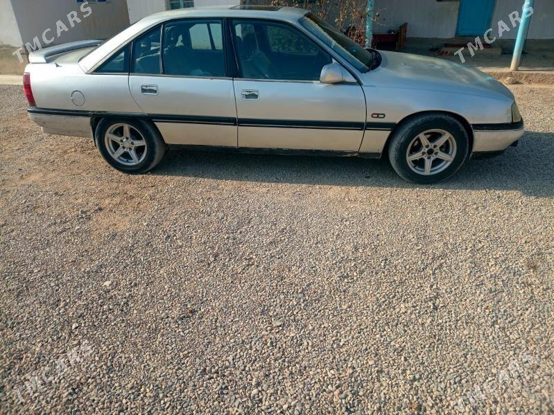 Opel Omega 1989 - 25 000 TMT - Kaka - img 3