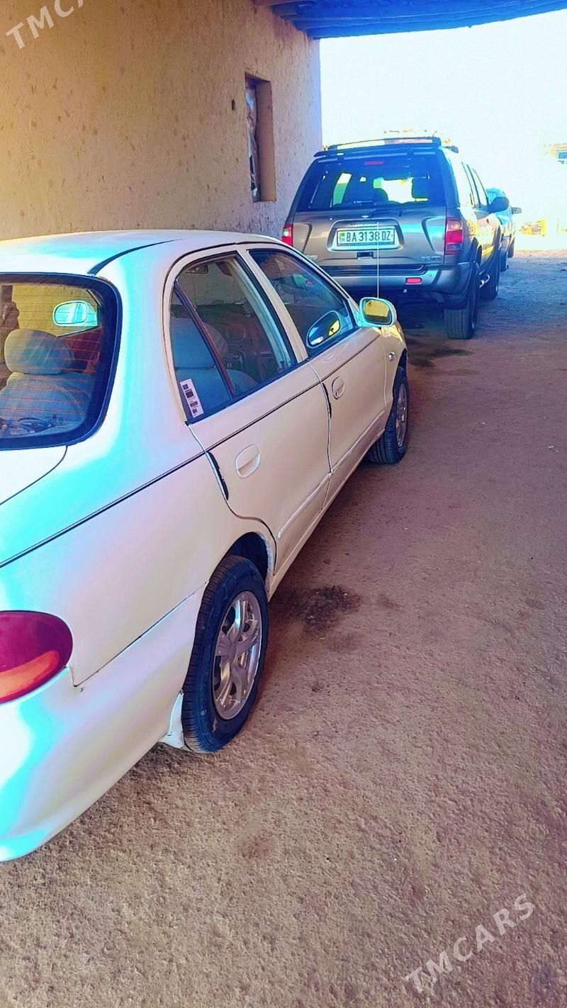 Hyundai Accent 1998 - 20 000 TMT - Daşoguz - img 3