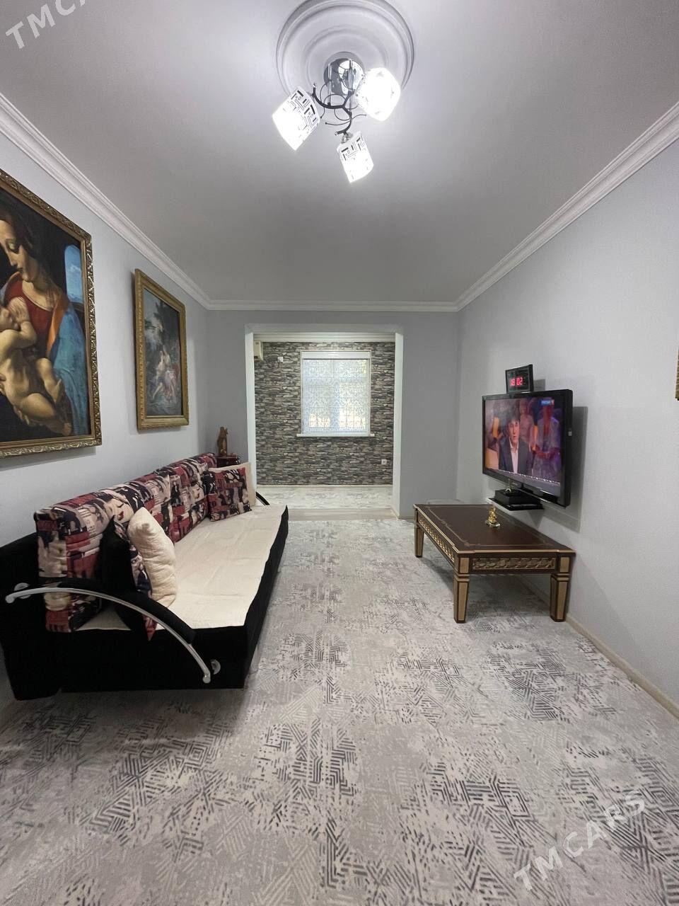 продам 3х комнатную 9 мкр - Aşgabat - img 1