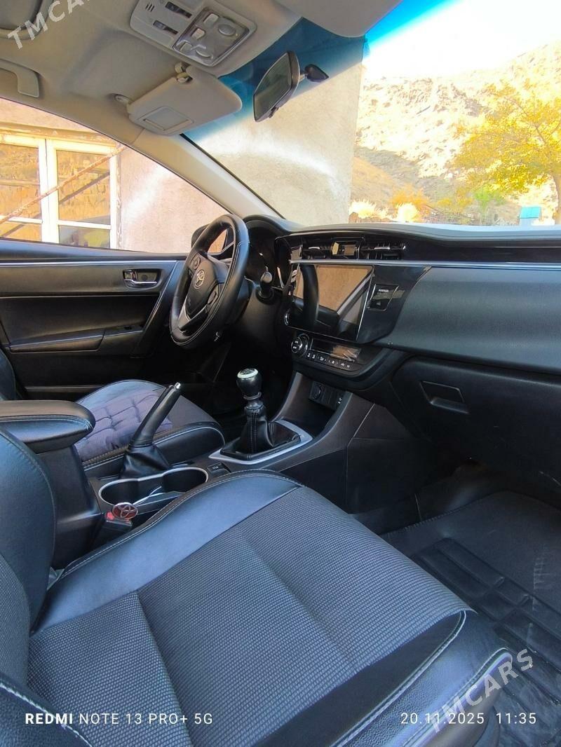 Toyota Corolla 2014 - 190 000 TMT - Türkmenbaşy - img 5