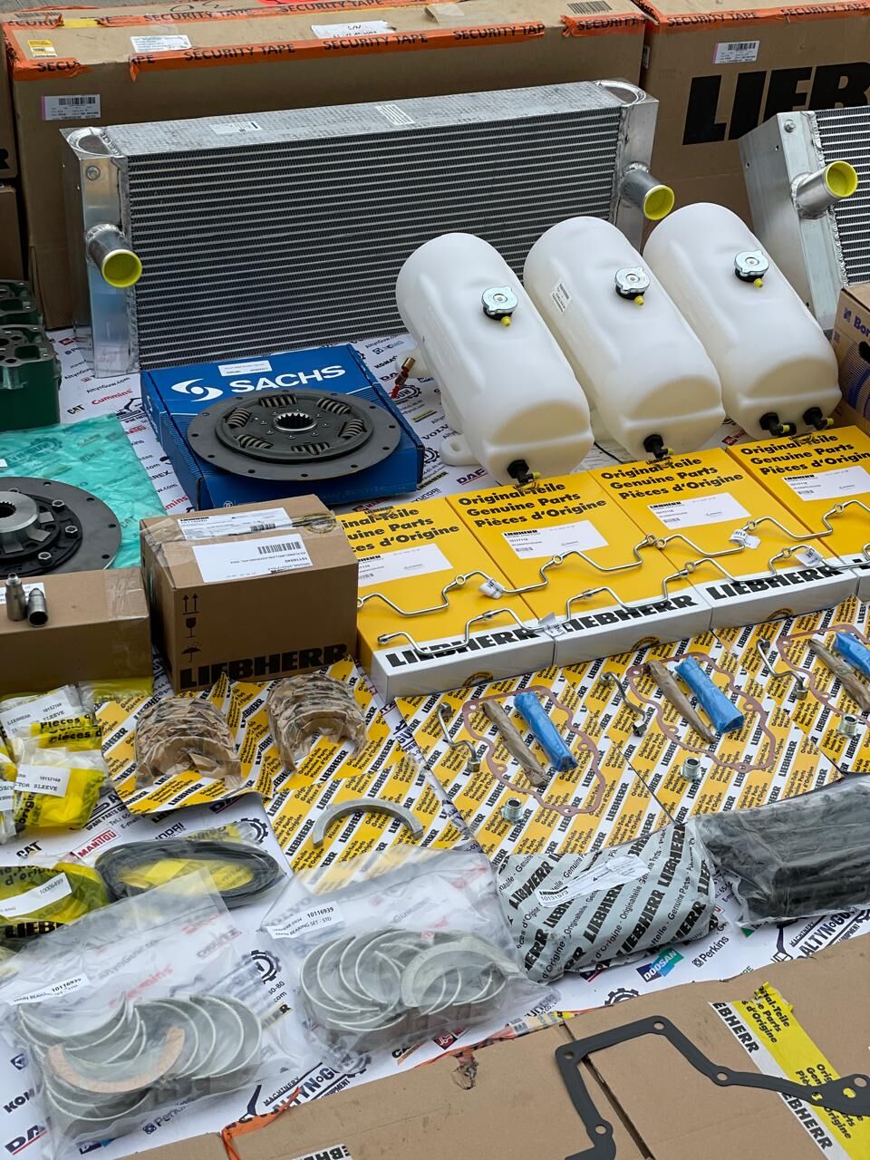 LIEBHERE Şay. Excavator Dozer. 9 999 TMT - Ашхабад - img 3