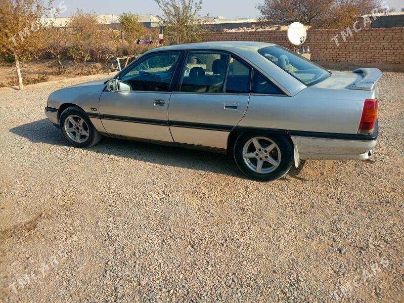 Opel Omega 1989 - 25 000 TMT - Kaka - img 4