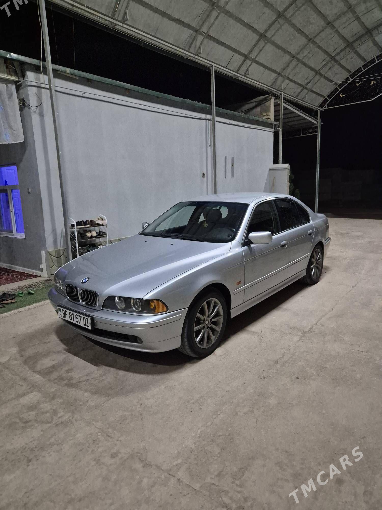 BMW E39 2001 - 145 000 TMT - Шабатский этрап - img 1