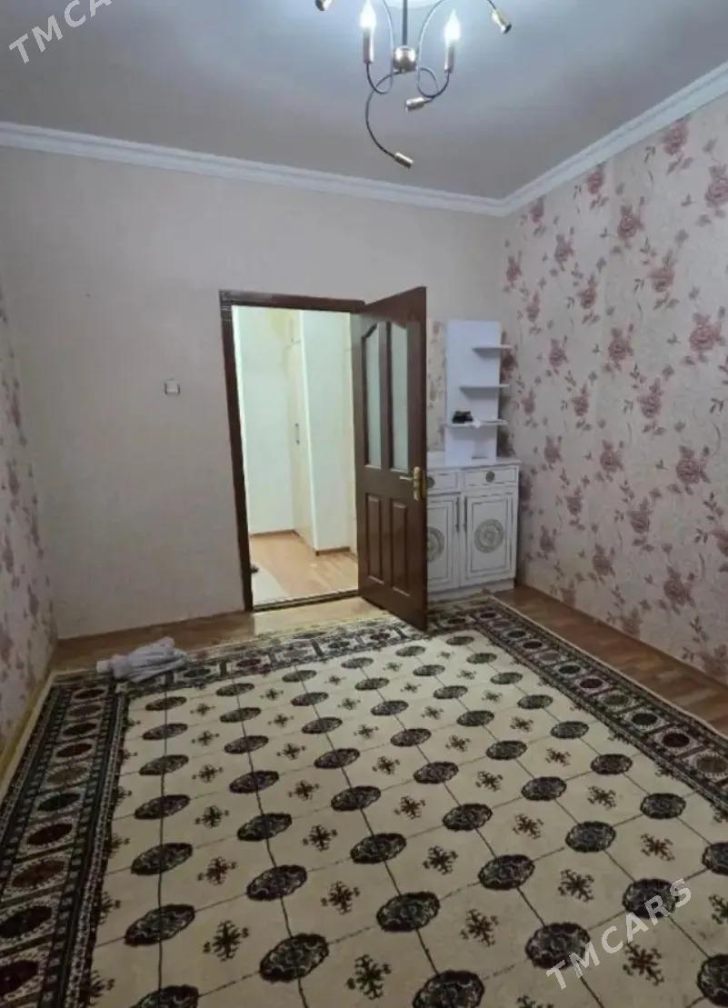 МИР 5,  5/4 ЭТАЖ, 2 КОМНАТНАЯ - Parahat 5 - img 2