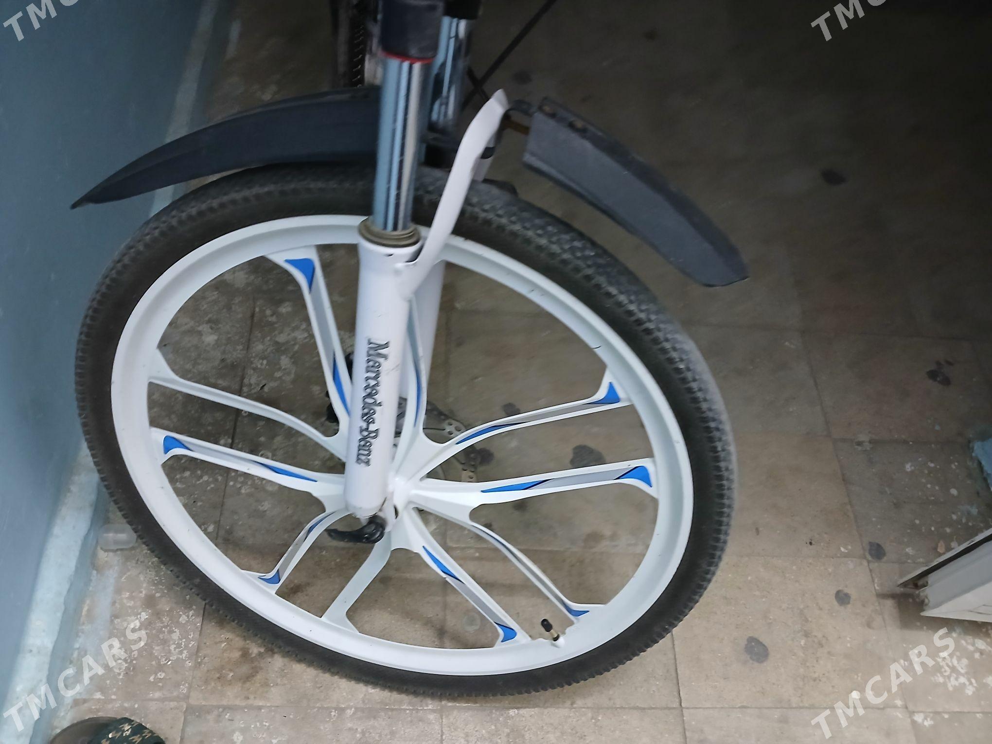 Mersedes tigir - 8 mkr - img 3