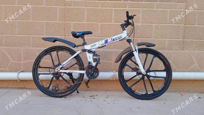 BMW TÌGÌR - Büzmeýin GRES - img 1