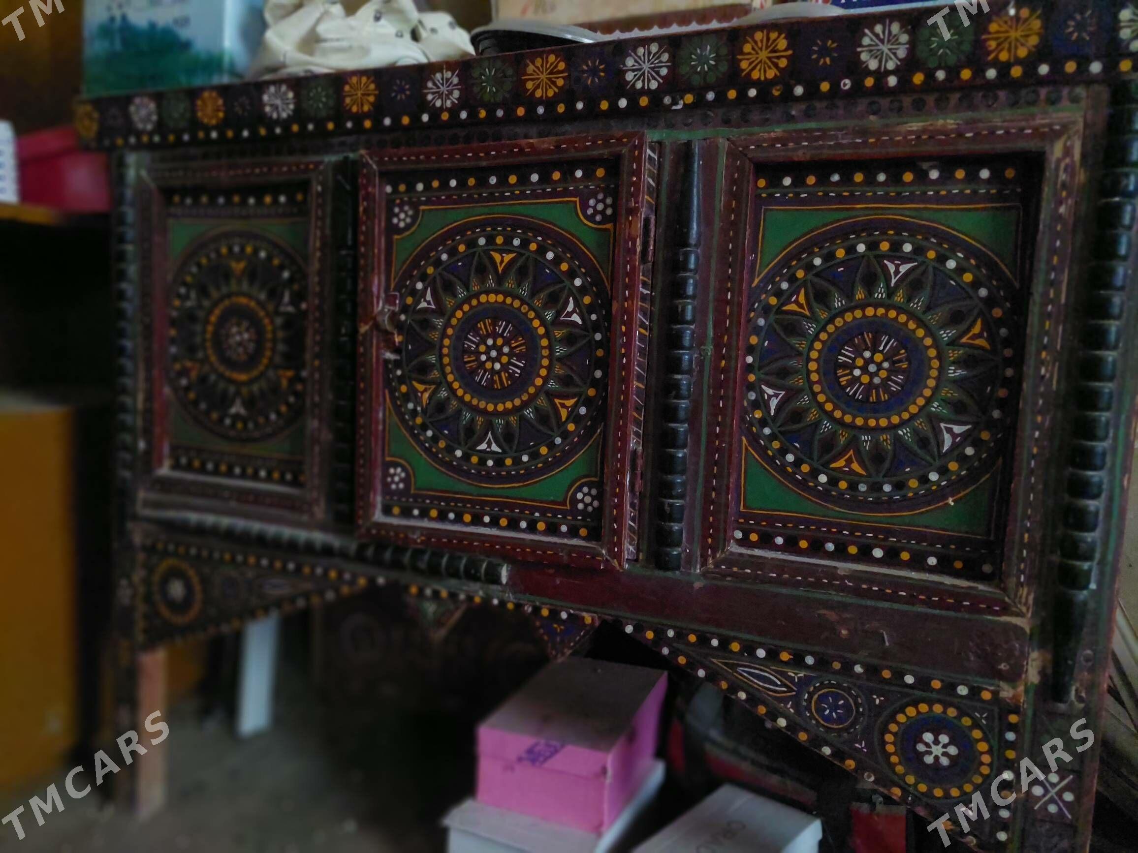 satlyk gadymy mebeller - Mary - img 5