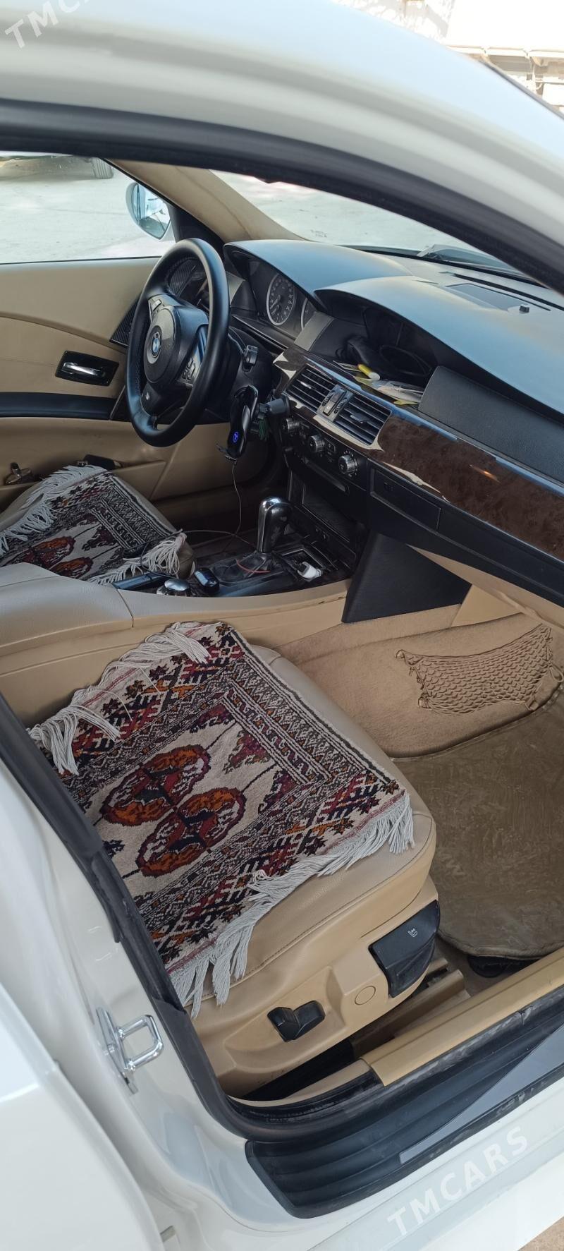 BMW E60 2006 - 170 000 TMT - Aşgabat - img 3