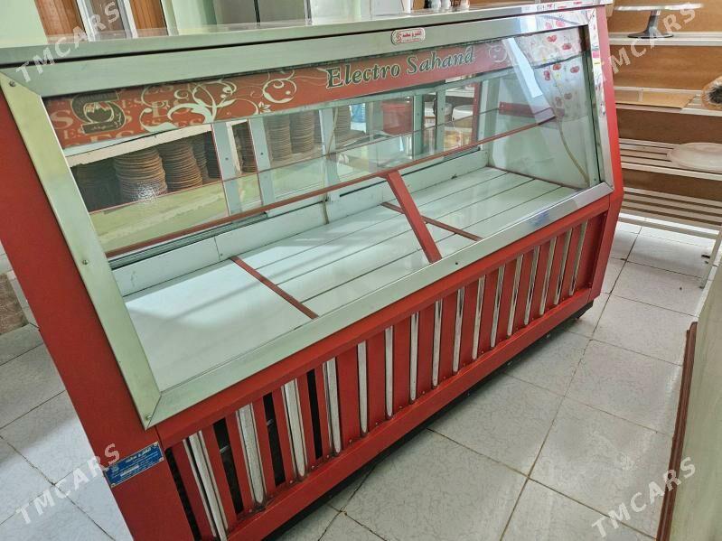 Vitrina sowadyjy - Büzmeýin - img 6